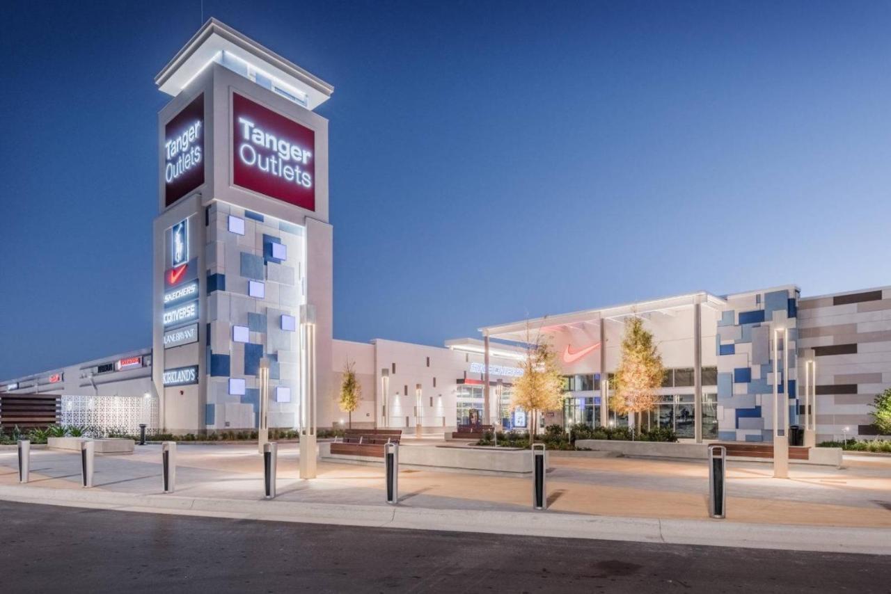 Апартаменти One Key Lux Apt - Lpga Speedway Airport Beach Дейтона-Біч Екстер'єр фото